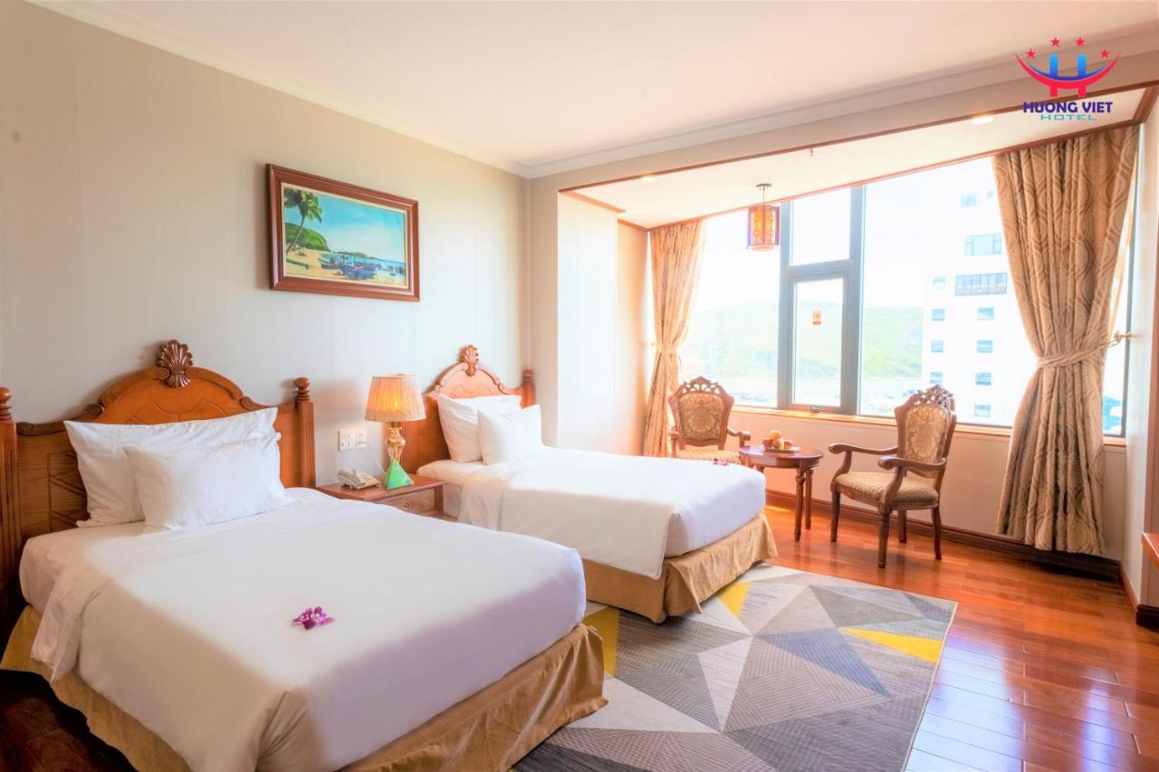 Huong Viet Hotel Quy Nhon - Beachfront Exterior foto
