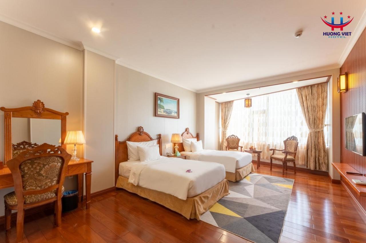 Huong Viet Hotel Quy Nhon - Beachfront Exterior foto