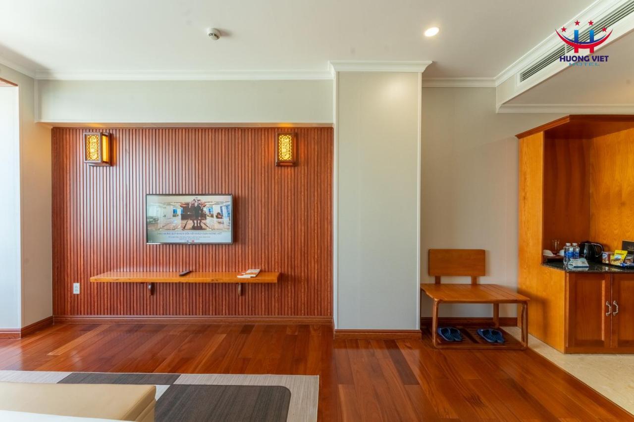 Huong Viet Hotel Quy Nhon - Beachfront Exterior foto