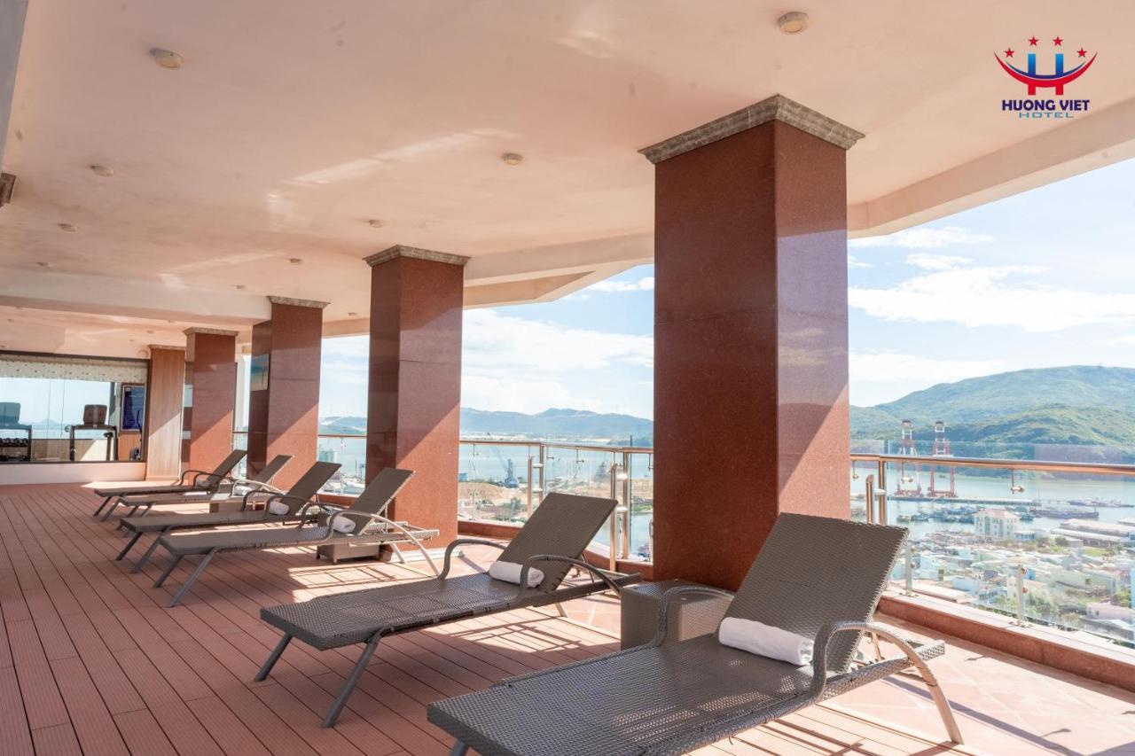 Huong Viet Hotel Quy Nhon - Beachfront Exterior foto