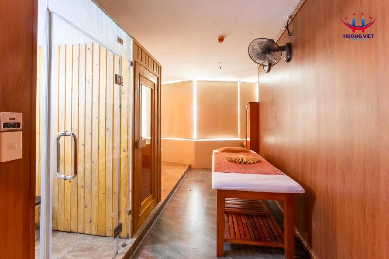 Huong Viet Hotel Quy Nhon - Beachfront Exterior foto
